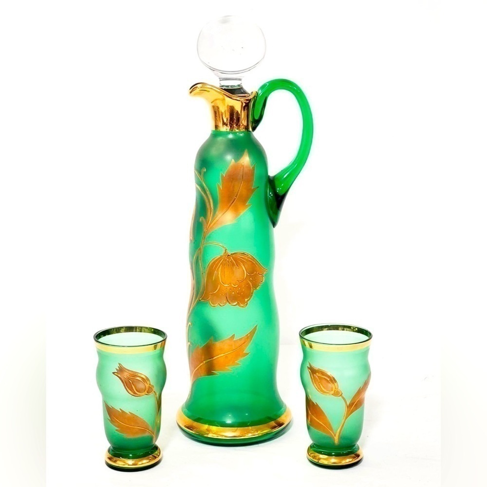 Green Frosted Bohemian Green Glass
With Gold Leaves Pitcher & Glass
Cocktail Set